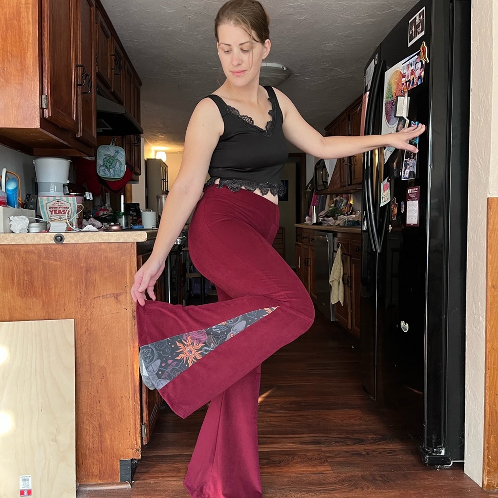 Large/ tall - Burgundy Flare Pants whimsygoth Inset - Picture 4 of 6